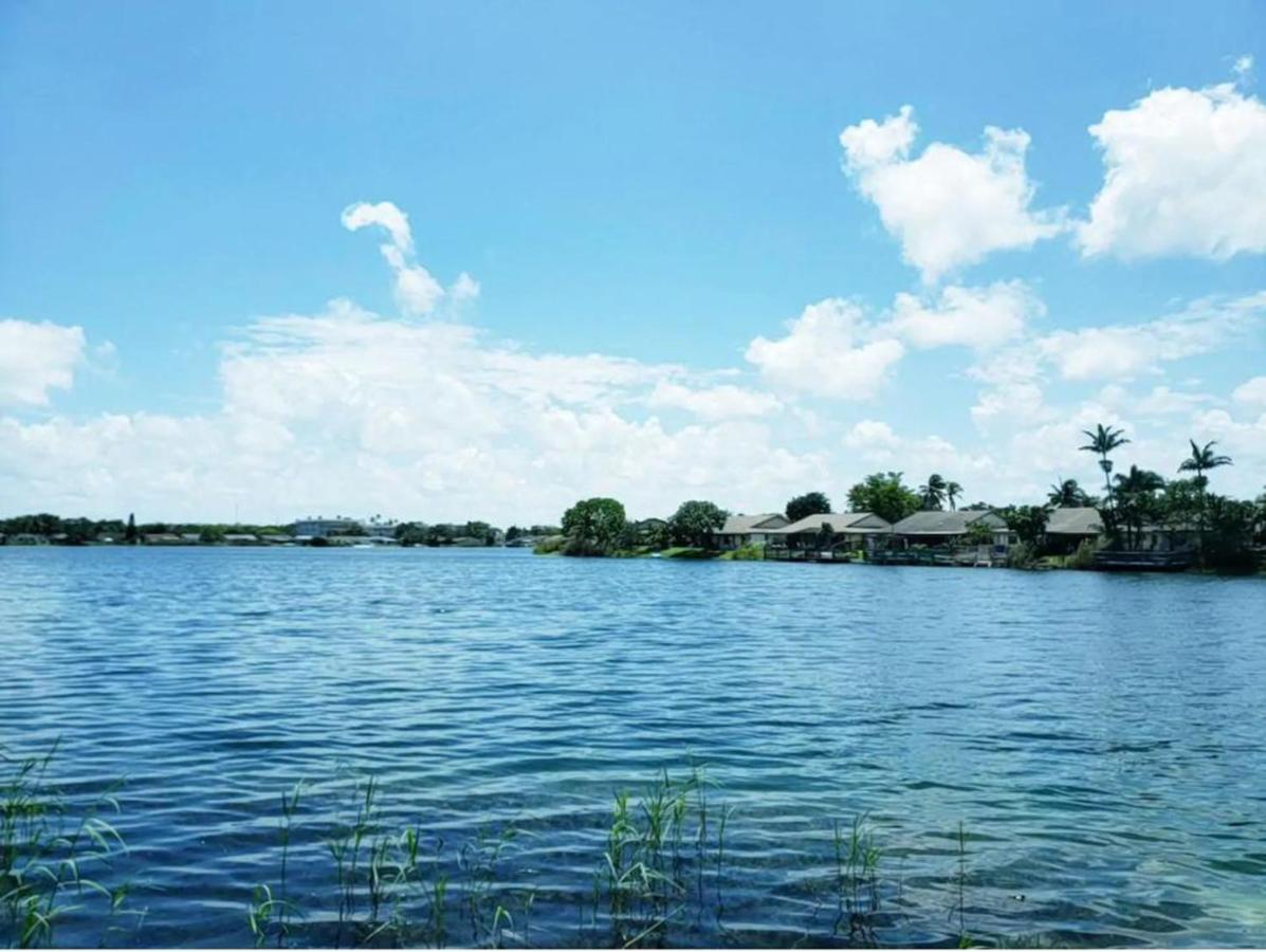 Villa Lake Life - 3 2 Lake House Near Hardrock Casino Fort Lauderdale Exterior foto