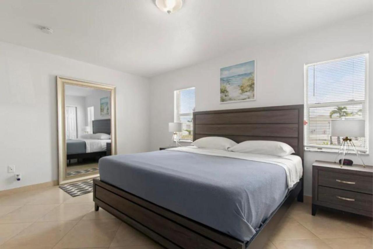 Villa Lake Life - 3 2 Lake House Near Hardrock Casino Fort Lauderdale Exterior foto